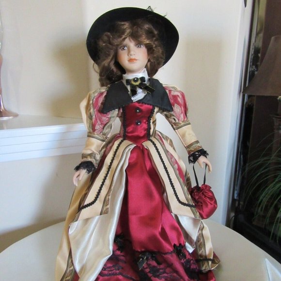 Doll Collection by Victoria Rose - Picture 4 of 11